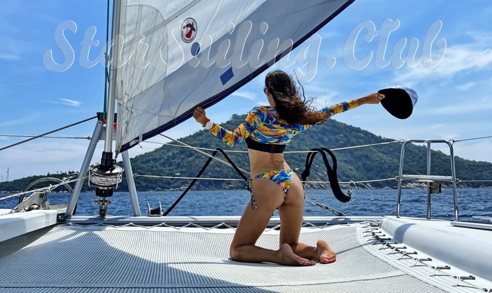 Croisière d'une journée en catamaran de luxe à Phi Phi 5