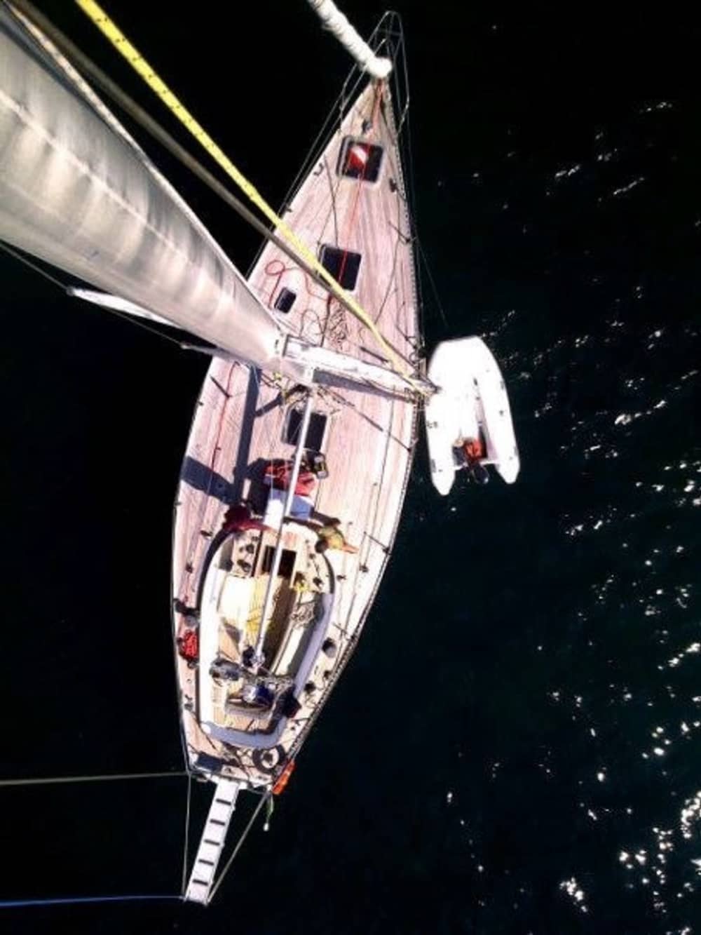 Profitez d'une journée complète de navigation à Cannigione sur un voilier. 5