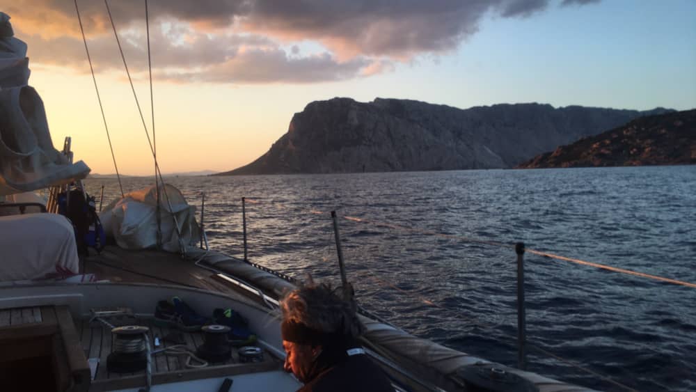 Profitez d'une journée complète de navigation à Cannigione sur un voilier. 3