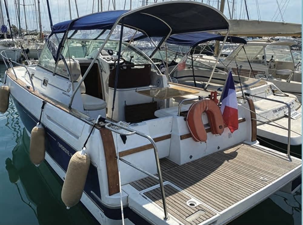 Excursion privée en bateau à moteur autour de Cannes