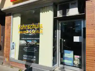 School Fahrschule Smile'n Drive - Neusser Str. Mauenheim 1
