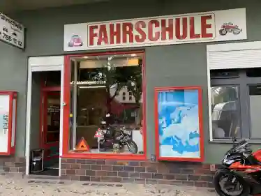 School Fahrschule Seipelt GmbH - Schöneberg 1