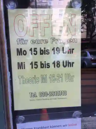 Fahrschule R.E.X. - Niederbarnimstraße Friedrichshain 1