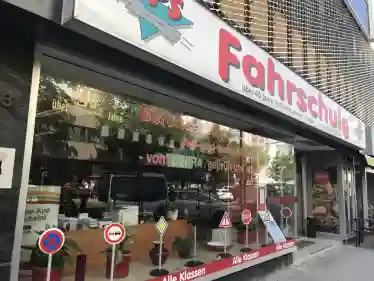 School Verkehrsakademie PS Gehrmann GmbH - Bayreuther Str. Tiergarten 1