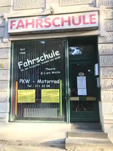 School Fahrschule Via Nova Wilmersdorf 1