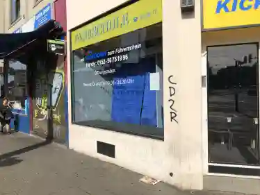 School Fahrschule Kickdown Neustadt 1