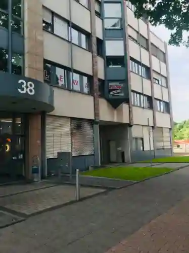 School LEWA Qualifizierungs GmbH - Düsseldorf Benrath 1