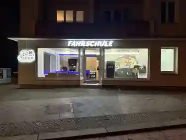 School Fahrschule Graffity GmbH Schöneberg 1