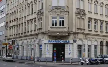 Fahrschule U4 Vienna 1