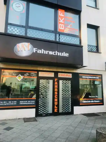 School MY Fahrschule Mörsenbroich 1
