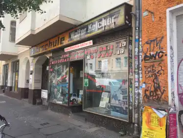 School Fahrschule Walter Kalcher Alt-Treptow 1