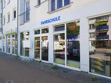 School Fahrschule Kobe - Hönow 1