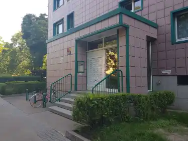 School Fahrschule R & U Neu-Hohenschönhausen 1