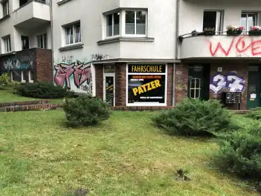 School Fahrschule Inh. Sven Patzer Südstadt 1