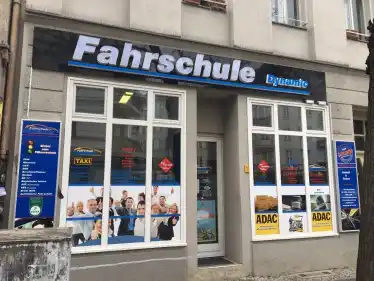 School Dynamic Fahrschule Neukölln 1
