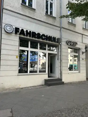 Fahrschule GRIP Gesundbrunnen 1