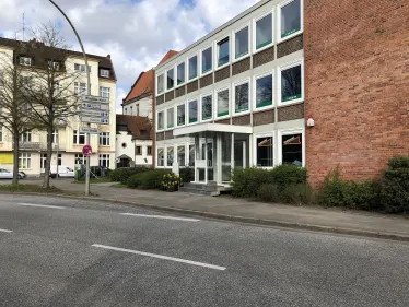 Fahrschule Ennulat - Neumann-Reichardt-Straße in Hamburg