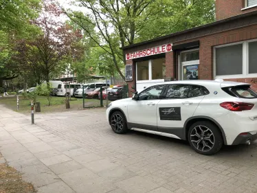 Fahrschule Galaxy in Kleiner Grasbrook