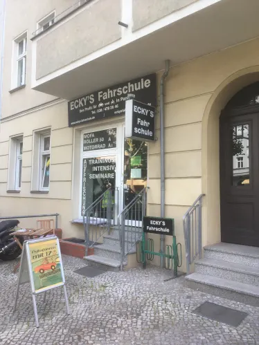 Ecky's Fahrschule in Pankow