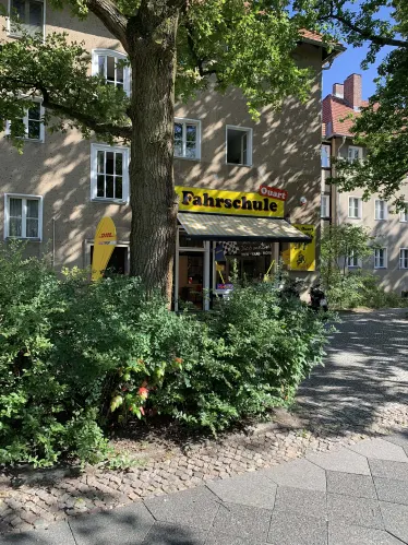 Fahrschule Ouart - Steglitz in Osdorf