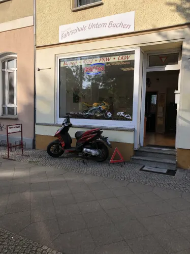 Fahrschule Untern Buchen Inh. Andre Zieroth in Sommerfelde