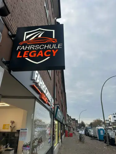 Fahrschule Legacy in Barmbek-Süd