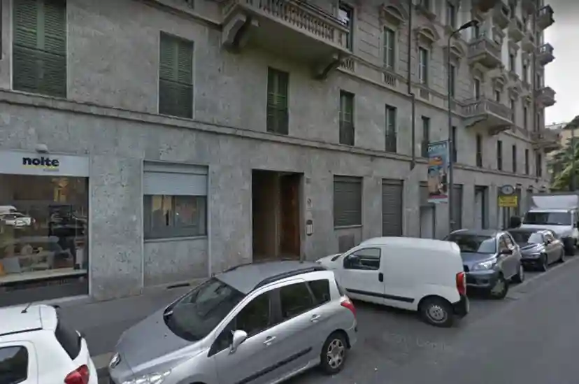 Scuola AGENZIA AMADEO SAS SCUOLA GUIDA Milano 1