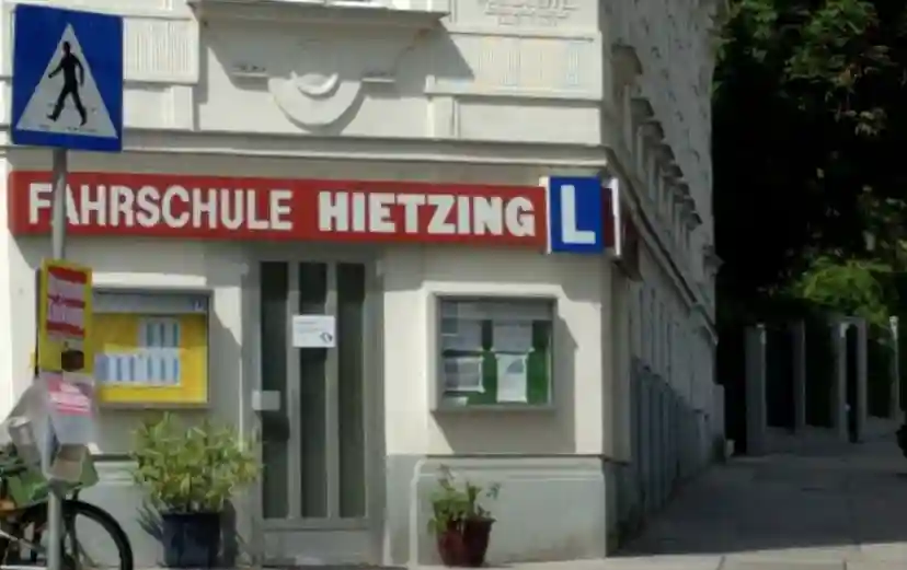School Fahrschule Hietzing Vienna 1