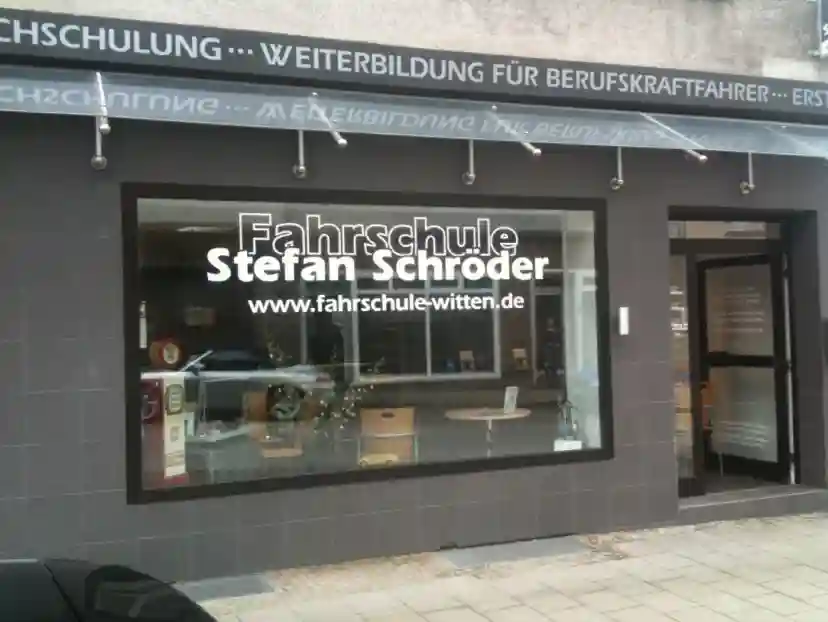 Fahrschule Stefan Schröder Mitte 1