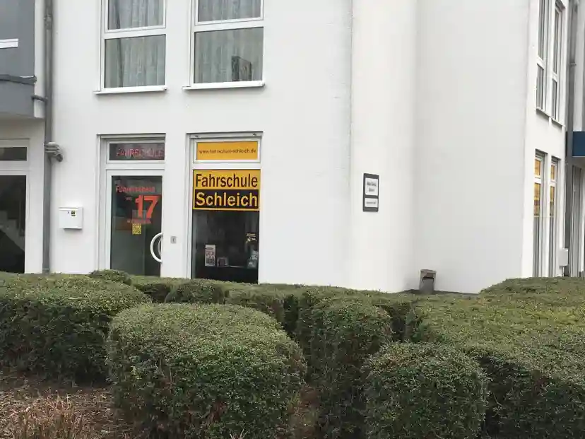 School Fahrschule Schleich - Inh. Bernd Reisert Finthen 3