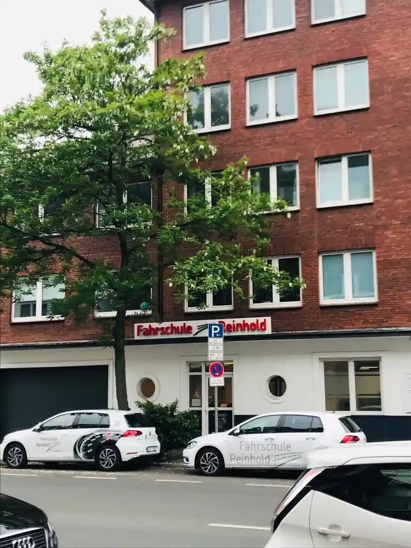 School Fahrschule Reinhold Pempelfort 5