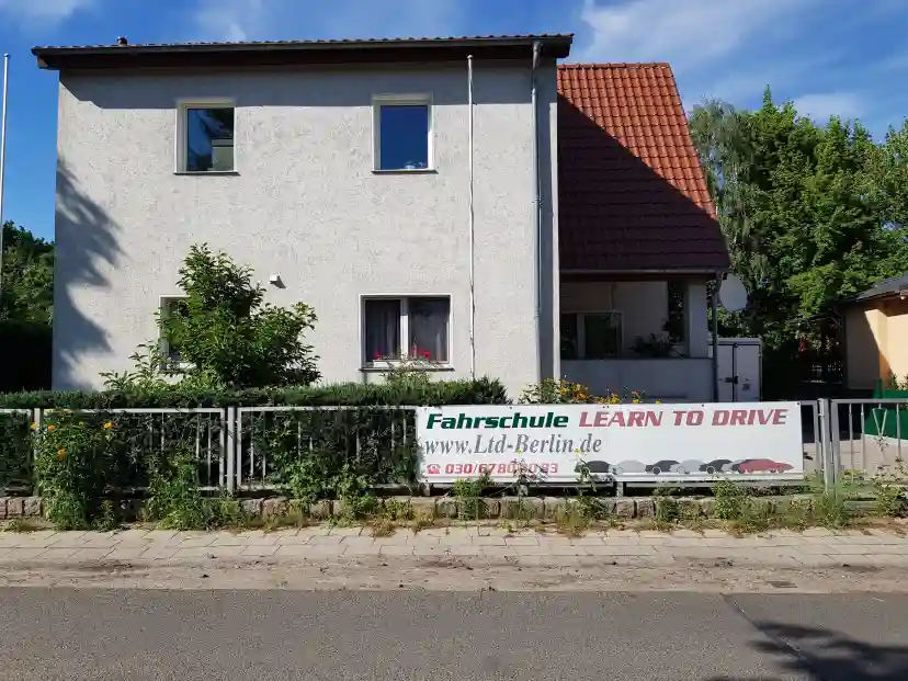 School Fahrschule Learn To Drive Eichwalde 1