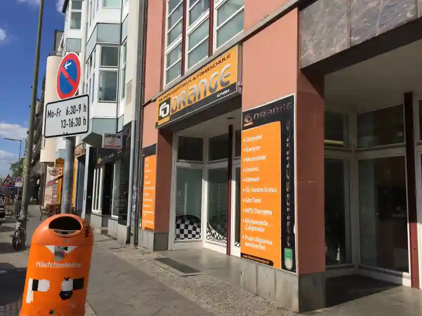 Fahrschule Orange Kreuzberg 3