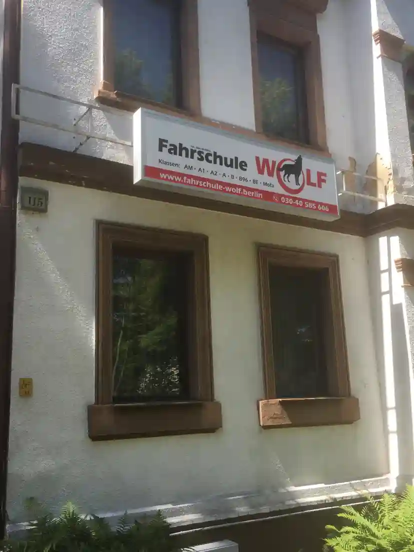 School Fahrschule Wolf Glienicke/Nordbahn 2