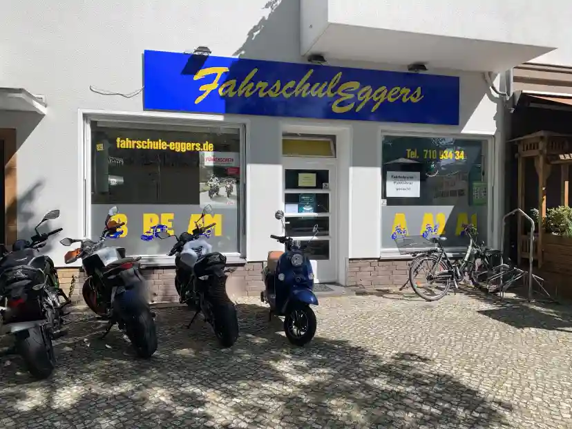 School Fahrschule Eggers Lichterfelde 1