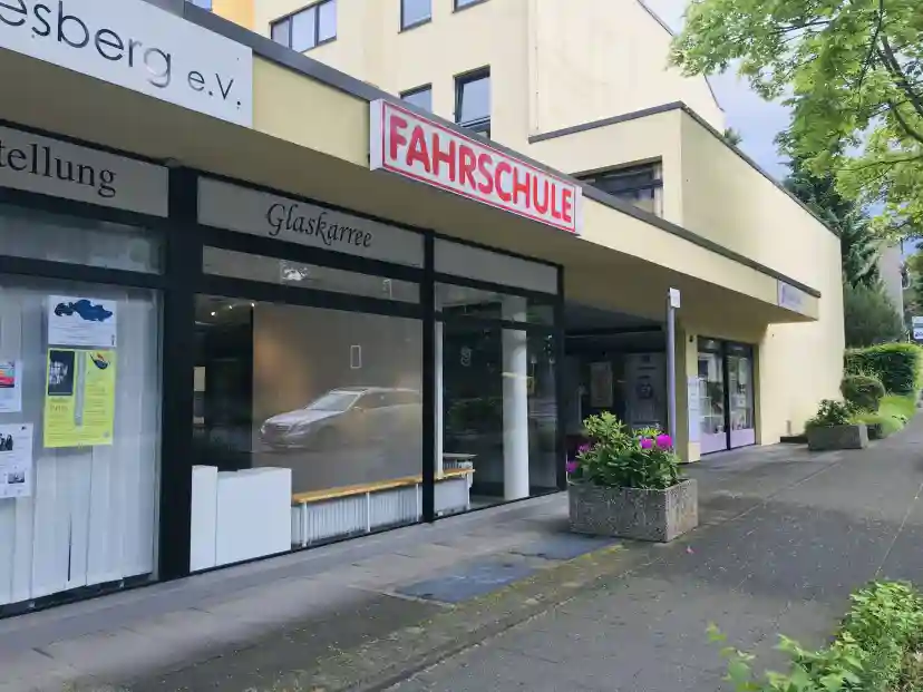 School Fadi´s Fahrschule Bad Godesberg 3