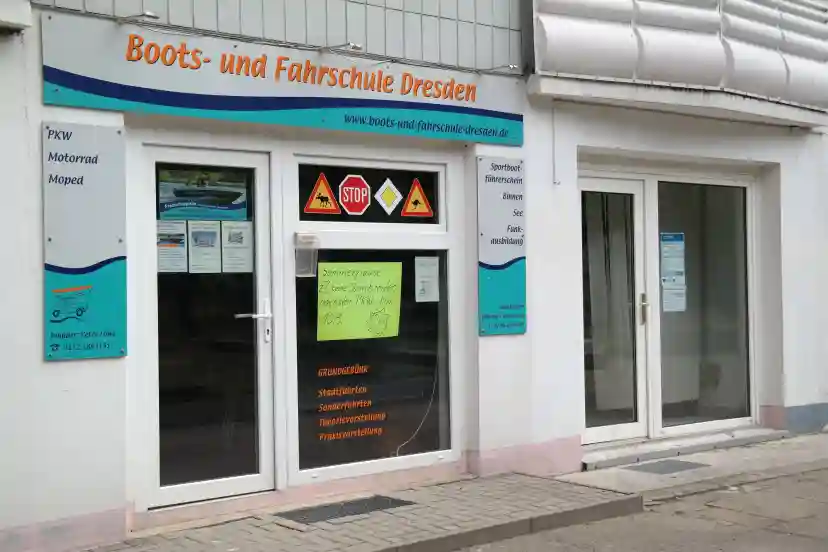 Fahrschule Boots- und Dresden Prohlis-Süd 2