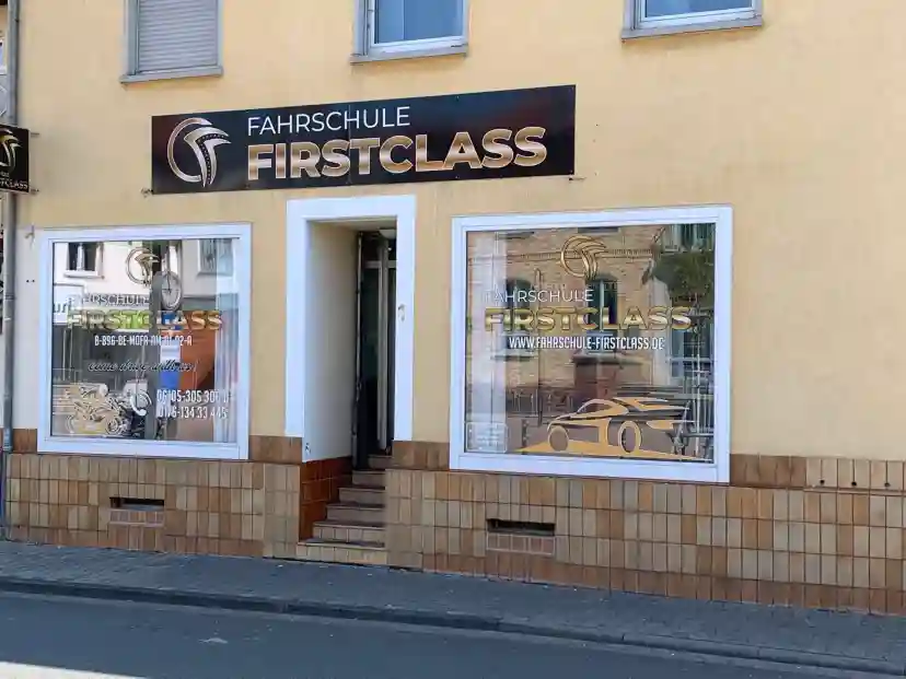 School Fahrschule First Class Mörfelden 3