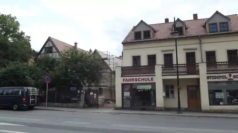 School Fahrschule Am Körnerplatz Blasewitz 2