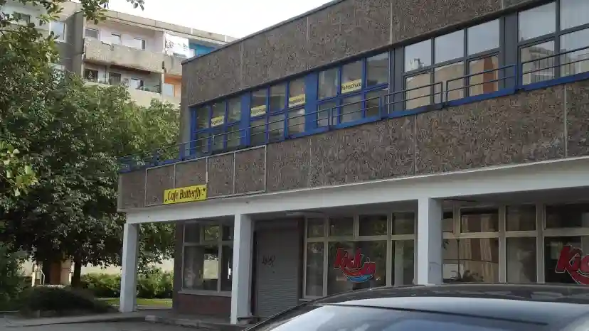 School Tiesler Reinhart Fahrschule Leubnitz-Neuostra 3