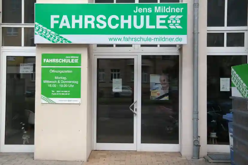 School Mildner  Fahrschule Striesen-Ost 1