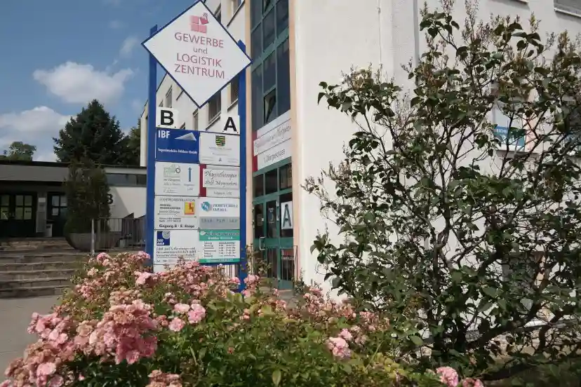 School Fahrschule Israel Lockwitz 3