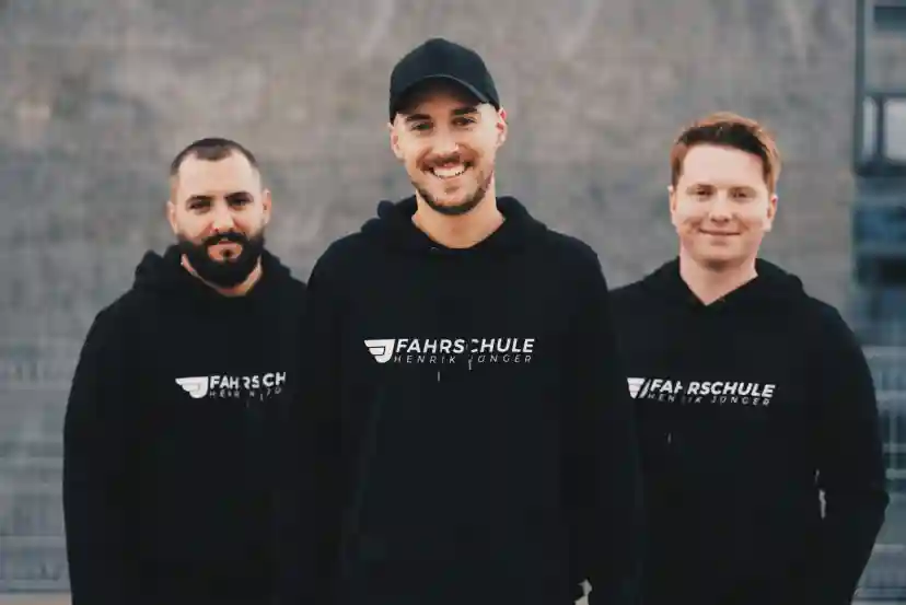 School Fahrschule Henrik Jünger Urberach 1
