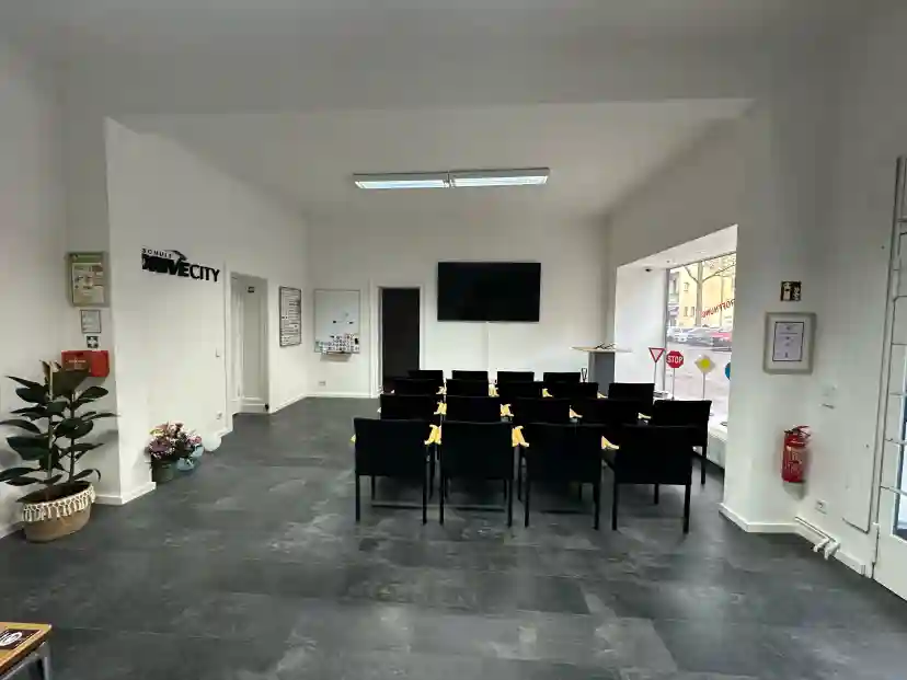 School Fahrschule DriveCity Moabit 3