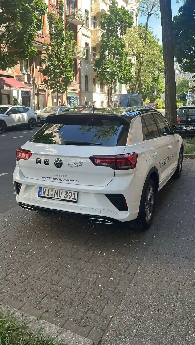 School Fahrschule Nova Dotzheim 7