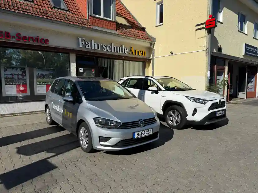 School Fahrschule Aren Zehlendorf 1