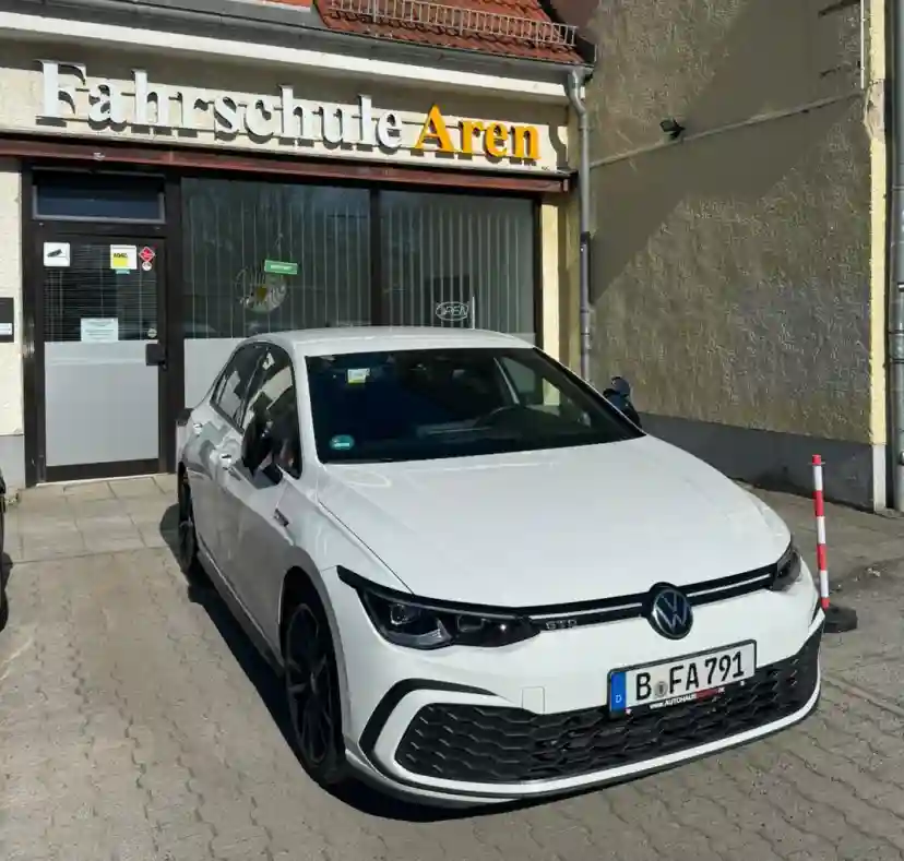 School Fahrschule Aren Zehlendorf 1