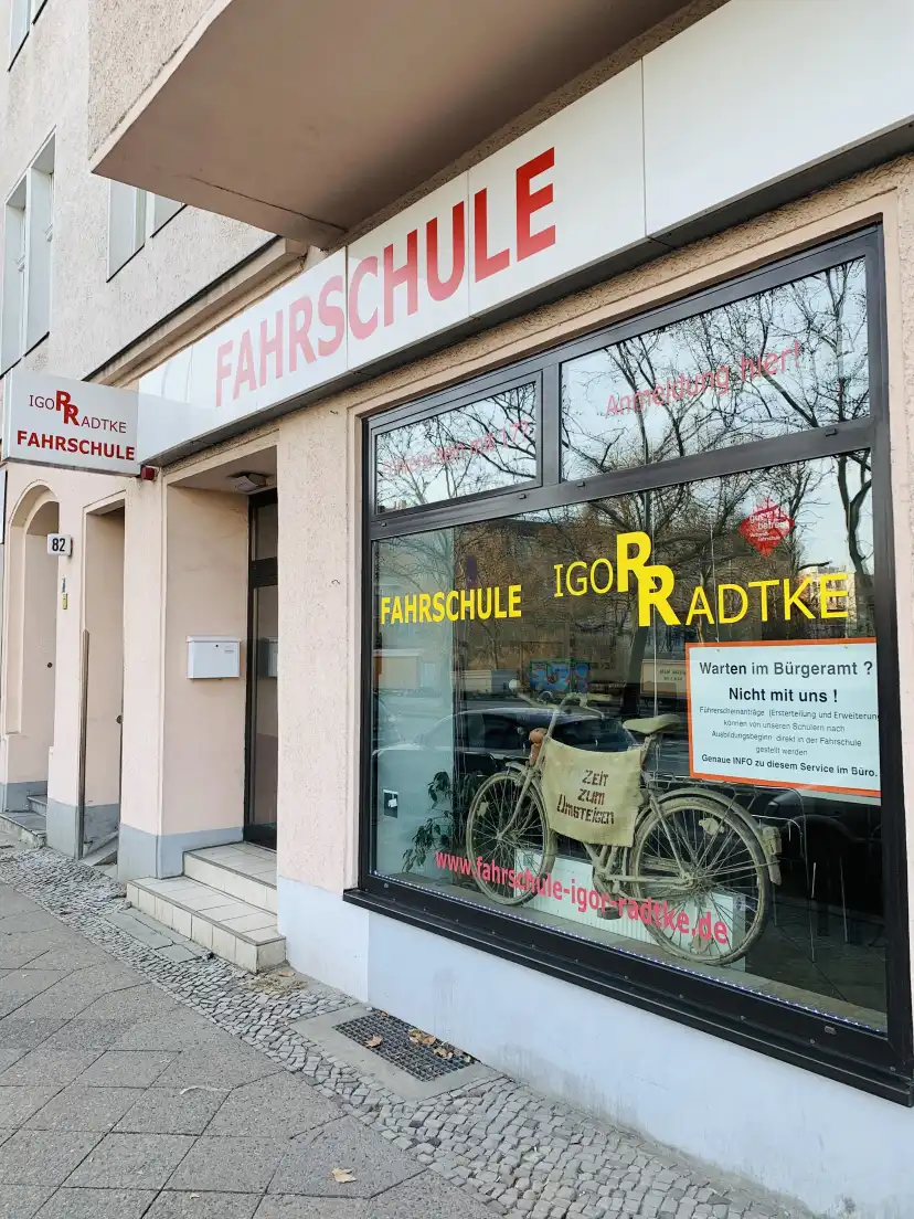 School Fahrschule Igor Radtke Schöneberg 1