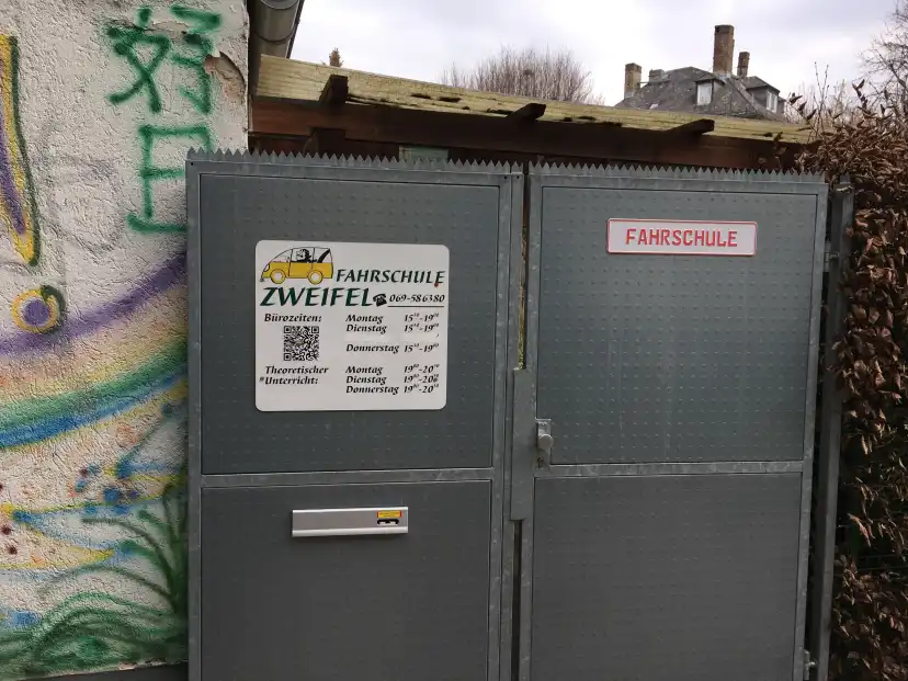 Fahrschule Zweifel GmbH Heddernheim 1