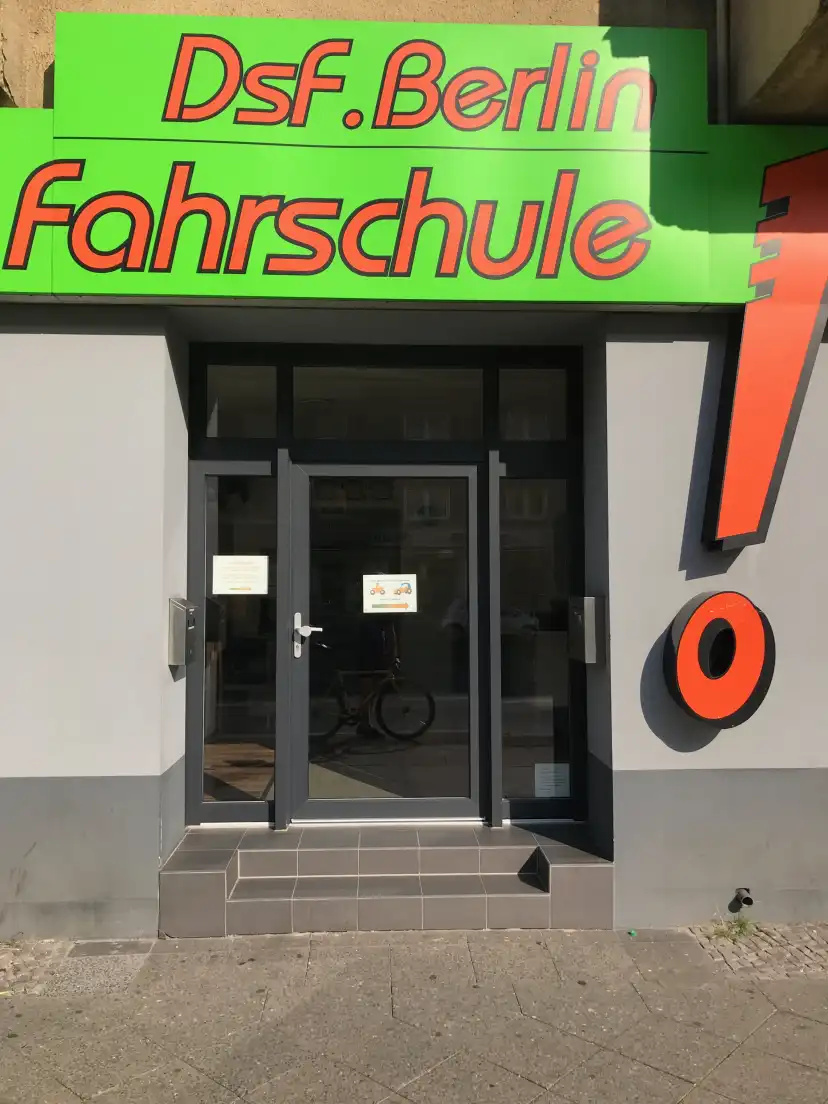 Fahrschule Die smarte GmbH  Spandau 1